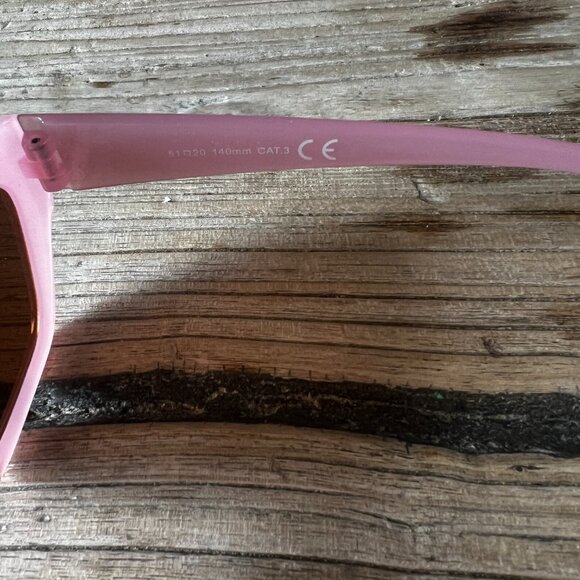 Bondi Modern Muse Cat-Eye Sunglasses, Pastel & Neutral Bundle, NWT main image 4